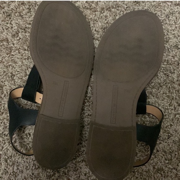Tommy Hilfiger Bennia Sandals - Picture 5 of 6